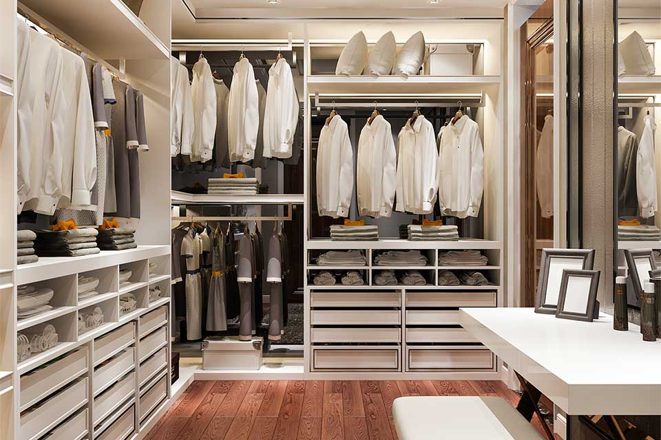 ฉีกกฎช่วงเวลาการแต่งตัวไม่ให้วุ่นวาย - Gent Decor โรงงานรับผลิต ออกแบบ และจำหน่ายเฟอร์นิเจอร์ราคาโรงงาน