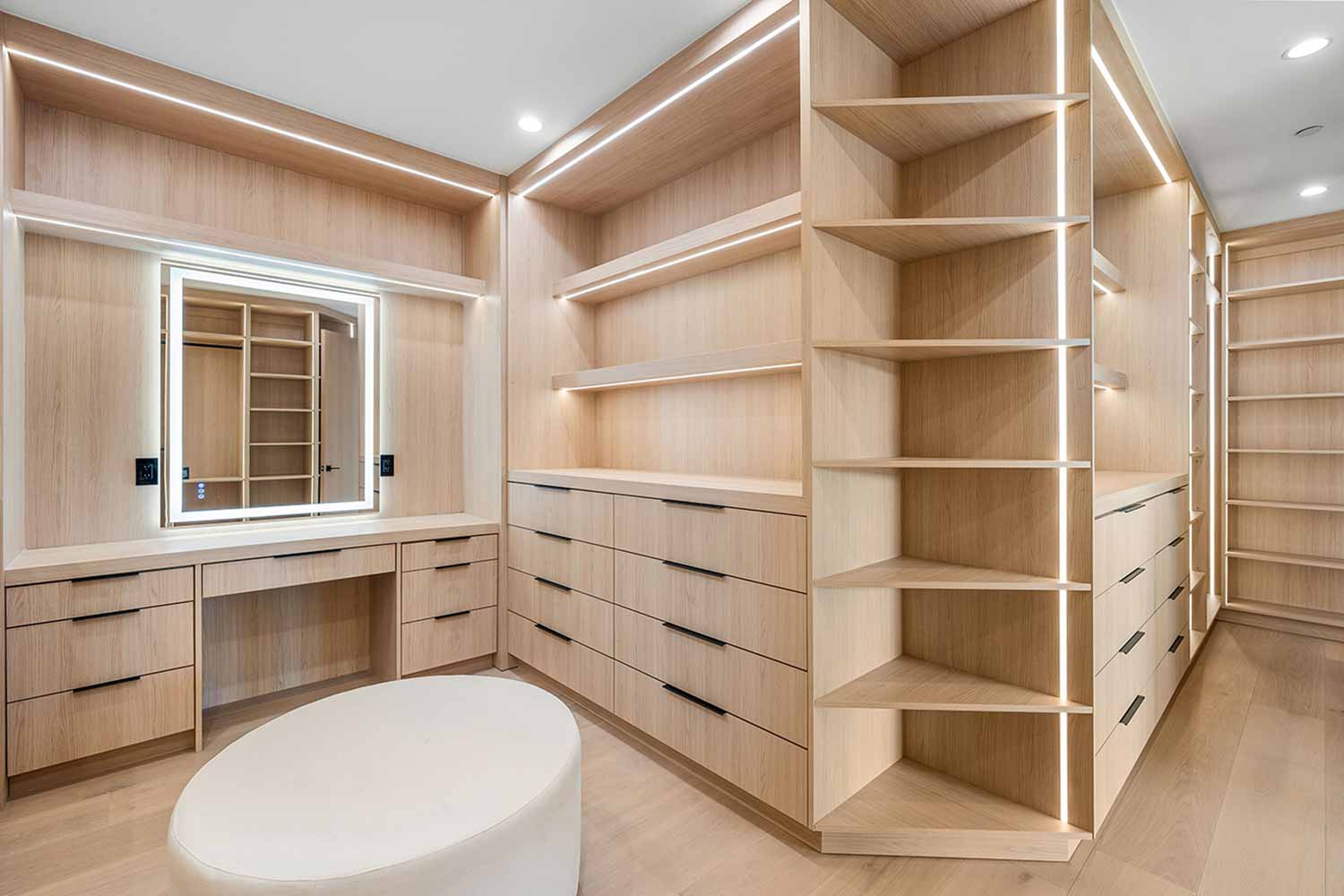 ลดความยุ่งยากในการจัดหาเฟอร์นิเจอร์ - Gent Decor โรงงานรับผลิต ออกแบบ และจำหน่ายเฟอร์นิเจอร์ราคาโรงงาน